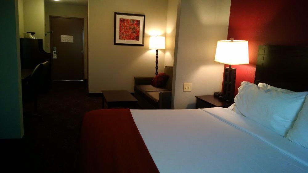 Express - Greencastle By Ihg 2*